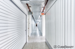 CubeSmart Self Storage - Humble - 7707 North Sam Houston Parkway East - Photo 9