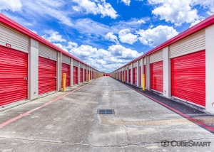 CubeSmart Self Storage - Pearland - 1525 North Main Street - Photo 4