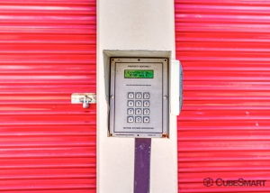 CubeSmart Self Storage - Pearland - 1525 North Main Street - Photo 7