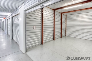 CubeSmart Self Storage - Humble - 7900 Farm To Market 1960 - Photo 9
