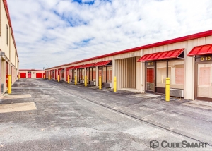 CubeSmart Self Storage - Houston - 12955 South Fwy - Photo 8