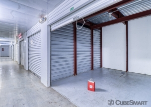 CubeSmart Self Storage - Houston - 6300 Washington Ave - Photo 8