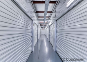 CubeSmart Self Storage - Hutto - 646 West Front Street - Photo 5