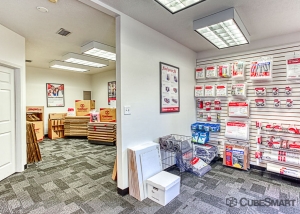 CubeSmart Self Storage - Pearland - 10401 Broadway Street - Photo 5