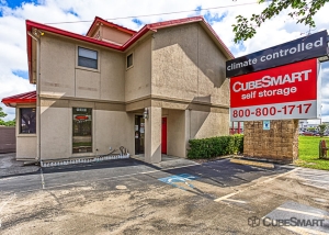 CubeSmart Self Storage - Pearland - 10401 Broadway Street