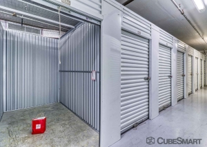 CubeSmart Self Storage - Fort Lauderdale - 901 Northwest 1st Street - Photo 5