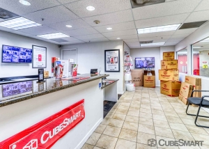 CubeSmart Self Storage - Fort Lauderdale - 901 Northwest 1st Street - Photo 7