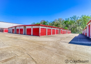 CubeSmart Self Storage - Tyler - 6212 Hollytree Dr - Photo 5