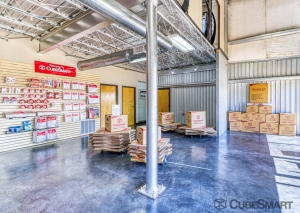 CubeSmart Self Storage - Tyler - 6212 Hollytree Dr - Photo 3