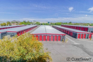 CubeSmart Self Storage - Phoenix - 2680 E Mohawk Ln - Photo 10