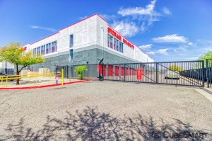 CubeSmart Self Storage - Phoenix - 2680 E Mohawk Ln - Photo 2