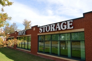 Ample Storage - East Club Blvd Picture of Ample Storage - East Club Blvd