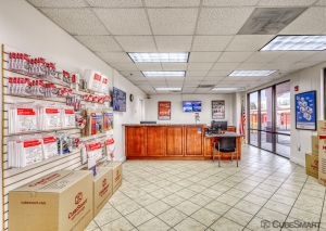 CubeSmart Self Storage - Lake Worth - 1519 N Dixie Hwy - Photo 2