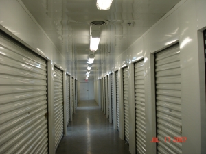 Arizona Storage Inns - 67th Avenue - Photo 4