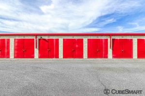 CubeSmart Self Storage - Surprise - 15821 North Dysart Road - Photo 3