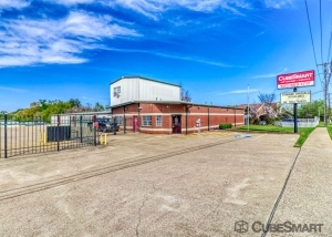 CubeSmart Self Storage - Tyler - 3016 W Gentry Pkwy - Photo 2