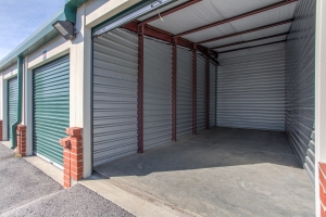 Simply Self Storage - Gallatin, TN - Belvedere Drive Picture of Simply Self Storage - Gallatin, TN - Belvedere Drive
