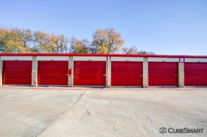 CubeSmart Self Storage - Austin - 2201 South Pleasant Valley Road Picture of CubeSmart Self Storage - Austin - 2201 South Pleasant Valley Road
