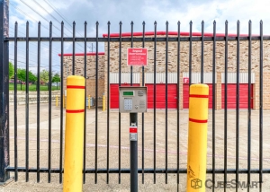 CubeSmart Self Storage - Austin - 2201 South Pleasant Valley Road - Photo 2
