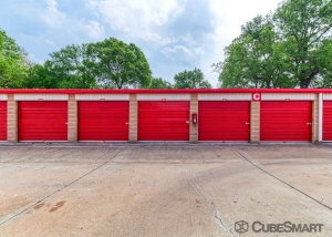 CubeSmart Self Storage - Austin - 2201 South Pleasant Valley Road - Photo 2