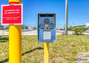 CubeSmart Self Storage - Winter Park - Photo 6