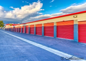 CubeSmart Self Storage - Ontario - Photo 3