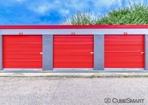 CubeSmart Self Storage - Exeter - Photo 3