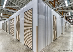 CubeSmart Self Storage - Chicago - 6201 Harlem Avenue - Photo 4