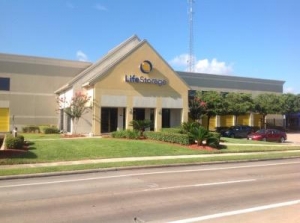 Life Storage - Houston - Richmond Avenue Picture of Life Storage - Houston - Richmond Avenue