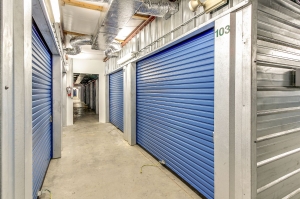 US Storage Centers - Murfreesboro - 136 River Rock Boulevard - Photo 7