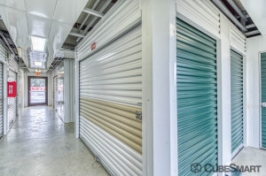 CubeSmart Self Storage - Orlando - 5301 N Pine Hills Rd - Photo 8