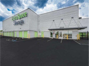 Extra Space Storage - 1094 - Saugus - Broadway - Rte 1 N