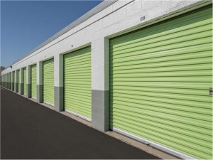 Extra Space Storage - 1075 - Thornton - W Thornton Parkway - Photo 5