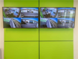 Extra Space Storage - 1075 - Thornton - W Thornton Parkway - Photo 7