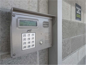 Extra Space Storage - 1267 - Emeryville - Hollis St - Photo 2