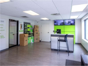 Extra Space Storage - 1048 - Willow Grove - N York Rd - Photo 3