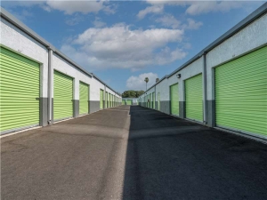 Extra Space Storage - 1541 - Wilmington - 1251 W Pacific Coast Hwy - Photo 4