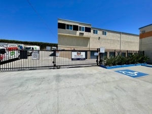 Best Self Storage - Photo 2