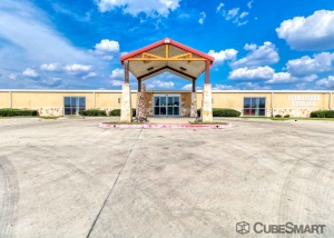 CubeSmart Self Storage - New Braunfels - Photo 6