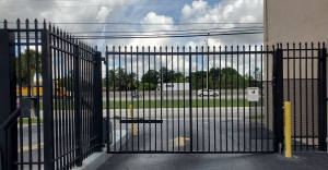 Top Self Storage Miami Gardens - Photo 9