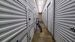 Top Self Storage Miami Gardens - Photo 11