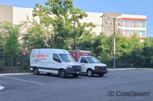 CubeSmart Self Storage - Arlington - 2645 Shirlington Rd - Photo 10