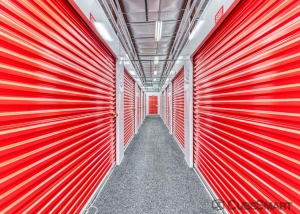 CubeSmart Self Storage - Dallas - 5818 Lyndon B Johnson Fwy - Photo 4
