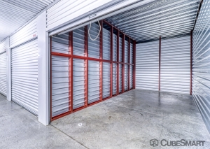 CubeSmart Self Storage - Tyler - 5701 Old Bullard Rd - Photo 2