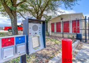 CubeSmart Self Storage - Tyler - 5701 Old Bullard Rd - Photo 6