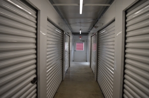 The Storage Barn - Photo 5