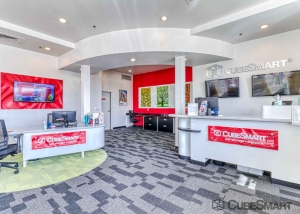 CubeSmart Self Storage - Dallas - 6831 W Northwest Hwy - Photo 2