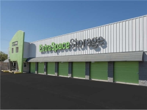 Extra Space Storage - 1769 - El Paso - Desert Blvd - Photo 6