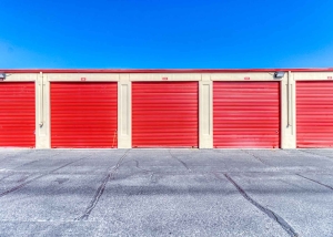 CubeSmart Self Storage - El Paso - 9447 Diana Dr - Photo 2
