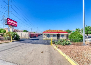 CubeSmart Self Storage - El Paso - 9447 Diana Dr - Photo 4